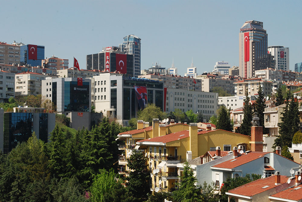 İstek Okulları Atanur Oğuz Anadolu Lisesi