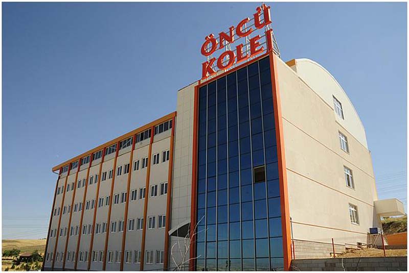 Öncü Koleji Pursaklar Saray Anadolu Lisesi