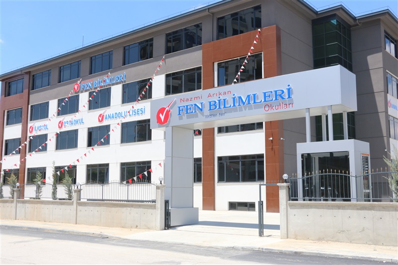 Nazmi Arıkan Fen Bilimleri Kadıköy Anadolu Lisesi