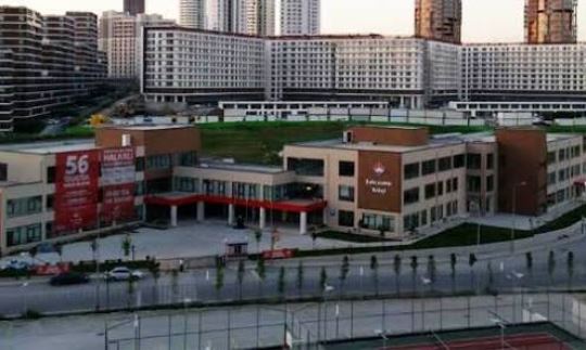 Bahçeşehir Koleji Halkalı Ortaokulu