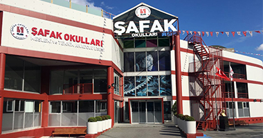 Şafak Okulları